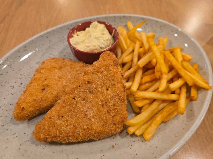 Smažený sýr / Smažák (Fried cheese)